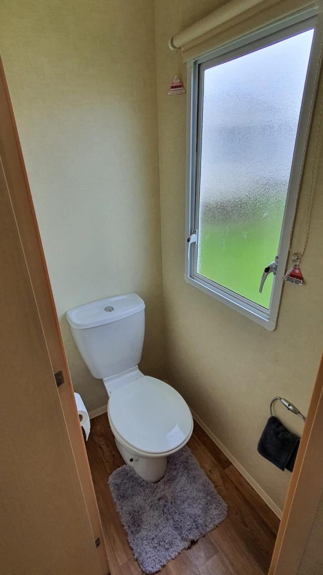 8 Berth Holiday Home At St Osyth Holiday Park Saint Osyth Εξωτερικό φωτογραφία